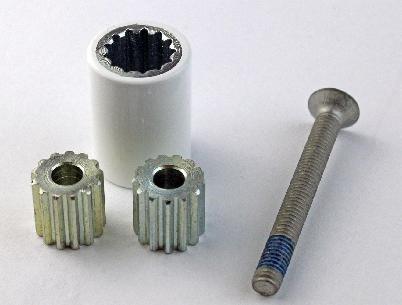 Hörmann Wellenverlängerung 30mm Weiß (RAL 9016) für Antriebe & Steuerungen BILD 1